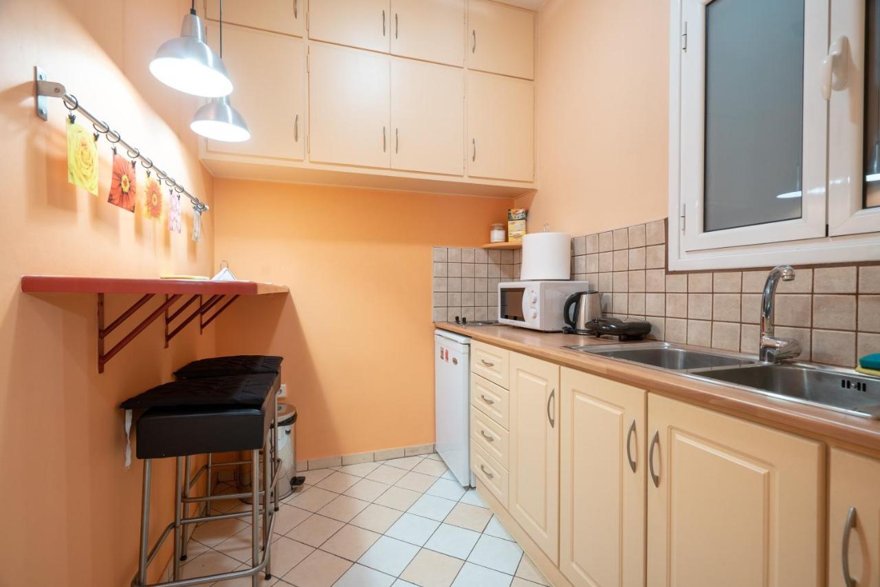 Victoria Train Station 1 Bedroom 5 Pers Atenas Exterior foto